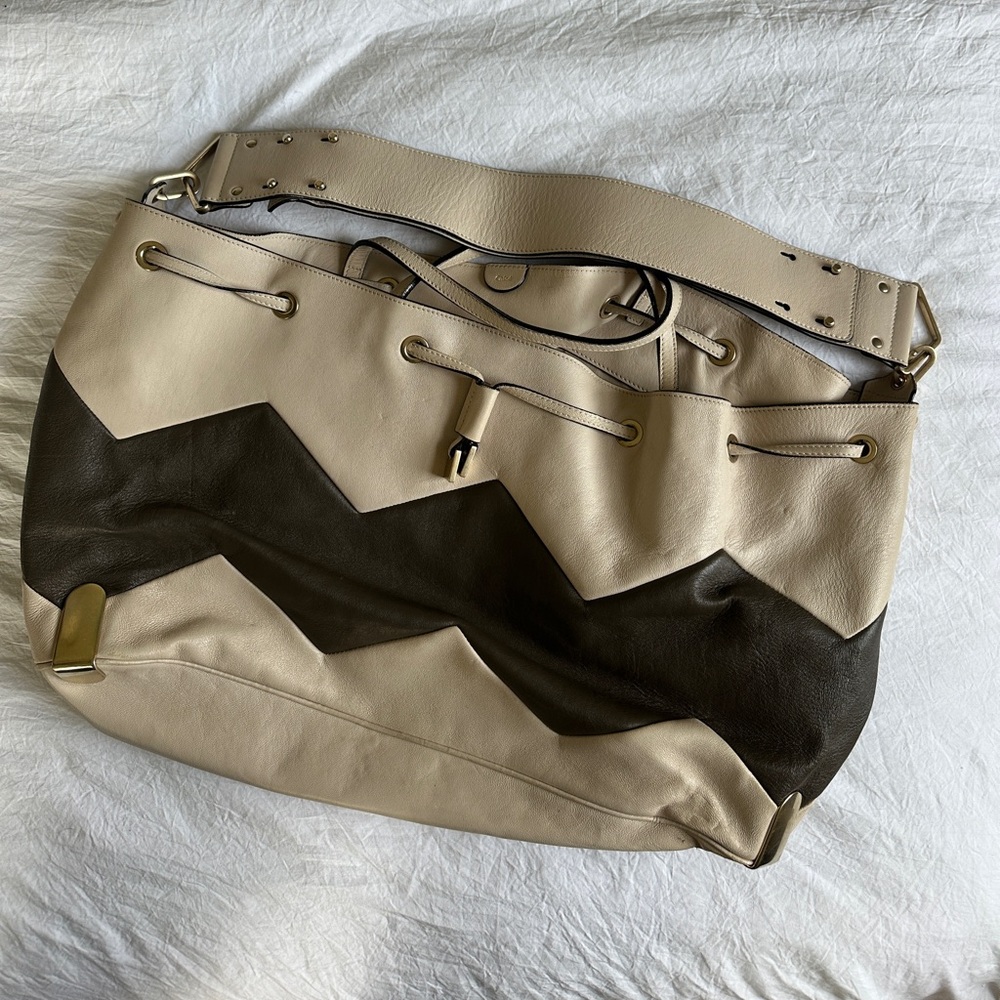 Chloe Charlie Zig Zag Tote Handbag Purse in great condition barely used